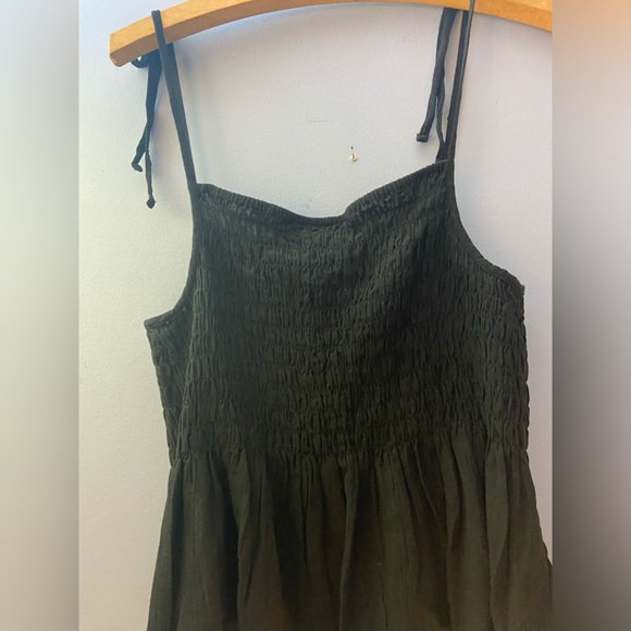 Cropped smocked tank, NWT - Picture 3 of 3